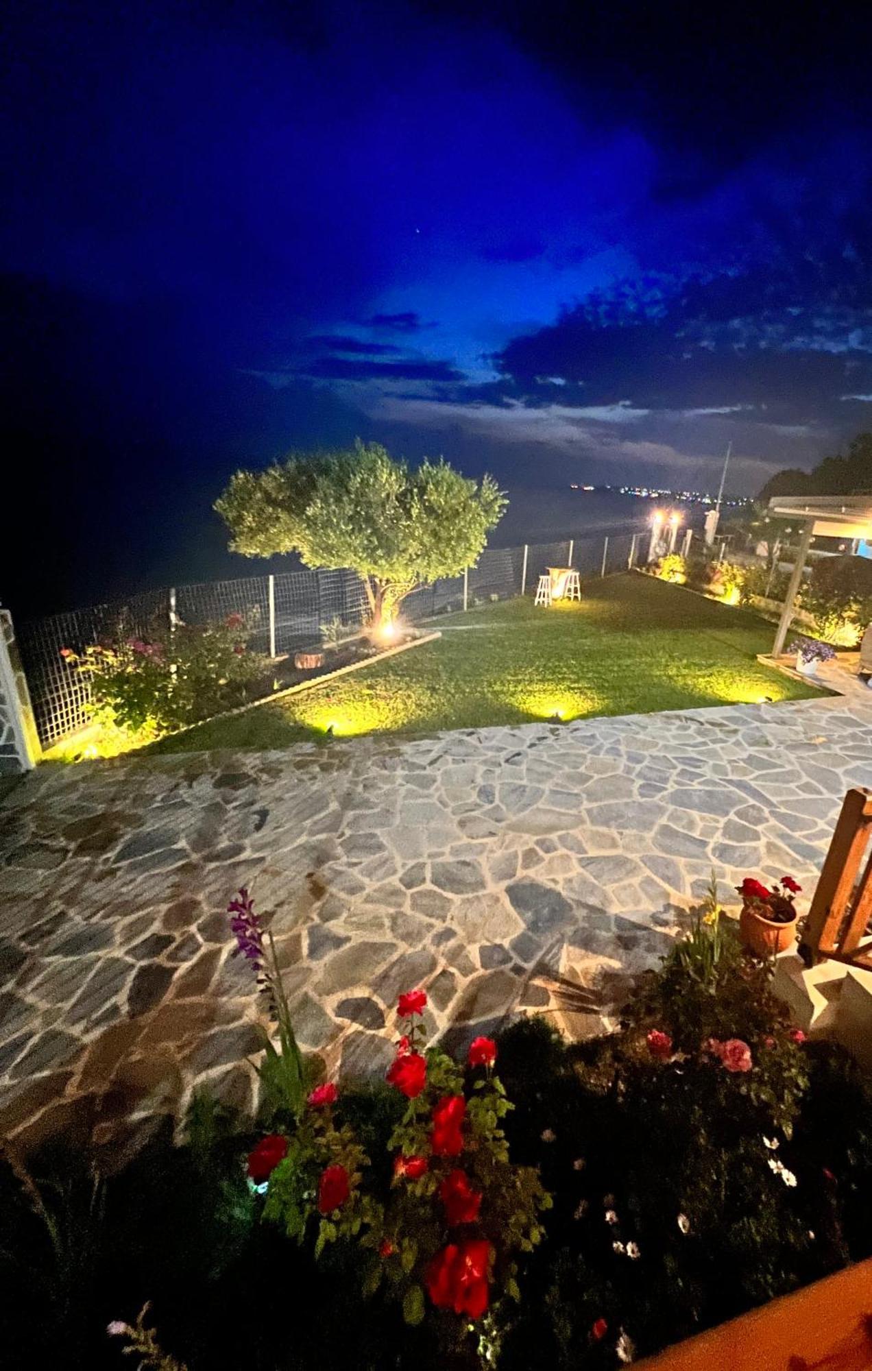 Beachfront Villa Athina Vergia Dış mekan fotoğraf